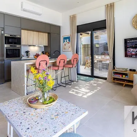 Peristeri In Lourdata Village! * Lourdata (Kefalonia)