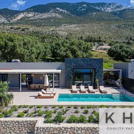 Peristeri In Lourdata Village! Villa *