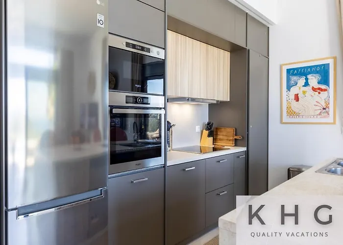 Peristeri In Lourdata Village! *