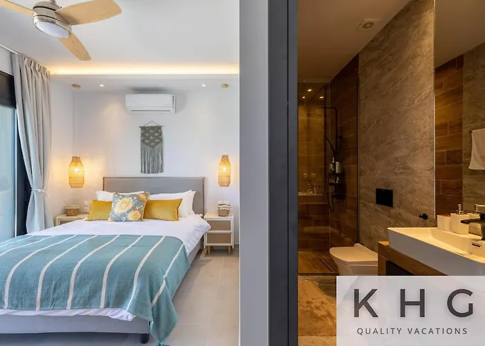 Peristeri In Lourdata Village! Villa *