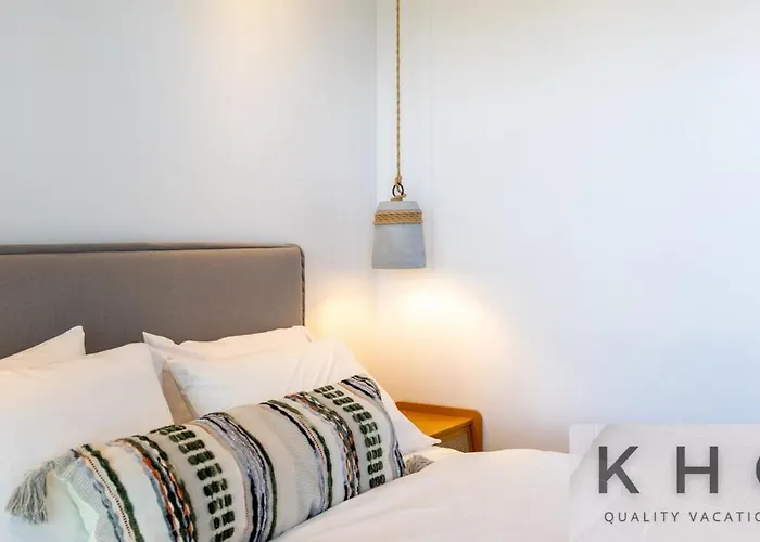 Peristeri In Lourdata Village! Villa *