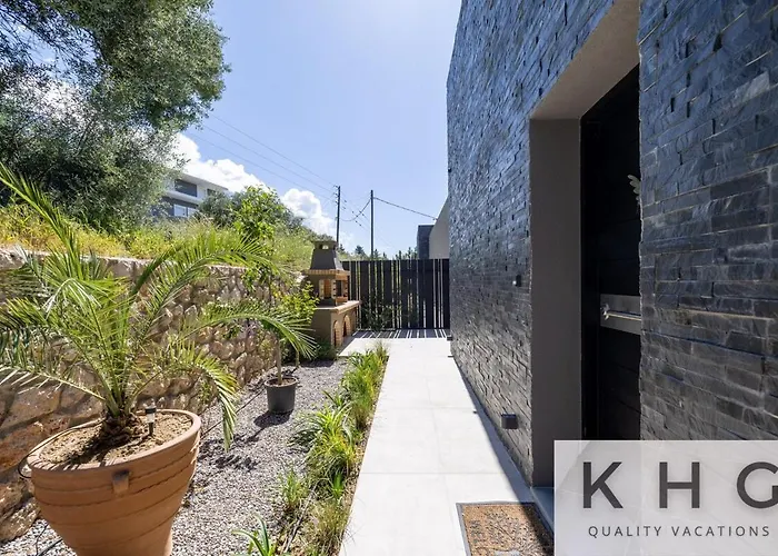 Peristeri In Lourdata Village!