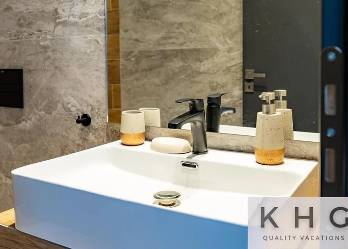 Peristeri In Lourdata Village! *