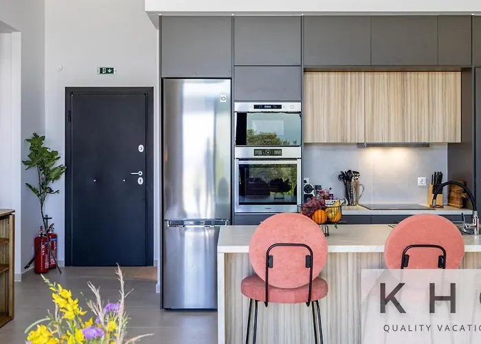 Peristeri In Lourdata Village! Villa