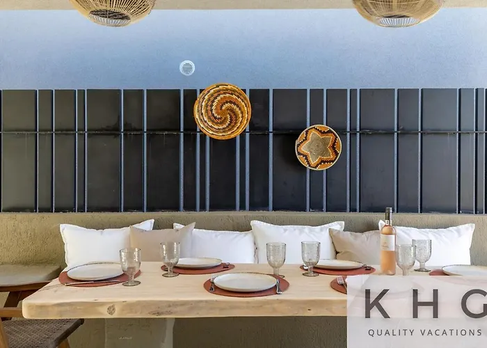 Peristeri In Lourdata Village! * Lourdata (Kefalonia)