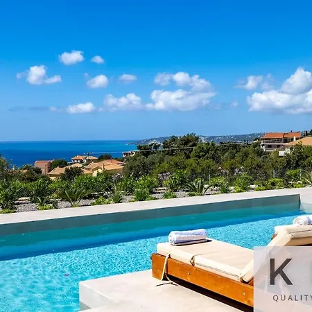 Villa Peristeri In Lourdata Village! Lourdata (Kefalonia)